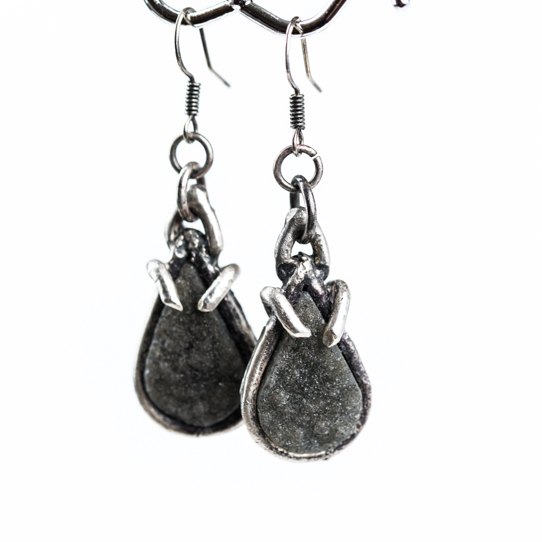 Small Charcoal Amethyst Druzy Power Piece Drop Earrings